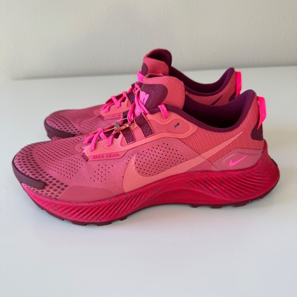 NIB NIKE React Pegasus Trail 3 Running Shoes Size 8.5 PINK - Picture 13 of 16